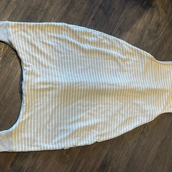 Woolino 4 Season Sleep Bag w/ Feet, Merino Wool & Organic Cotton, Birch Gray - Picture 5 of 10